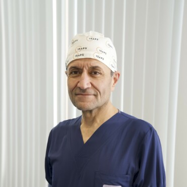 Dr. Bahram Dezfoulian
